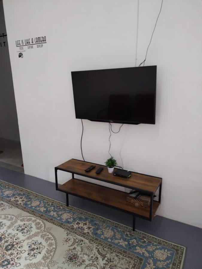 Embah Ros & Embah Lek Hutan Melintang