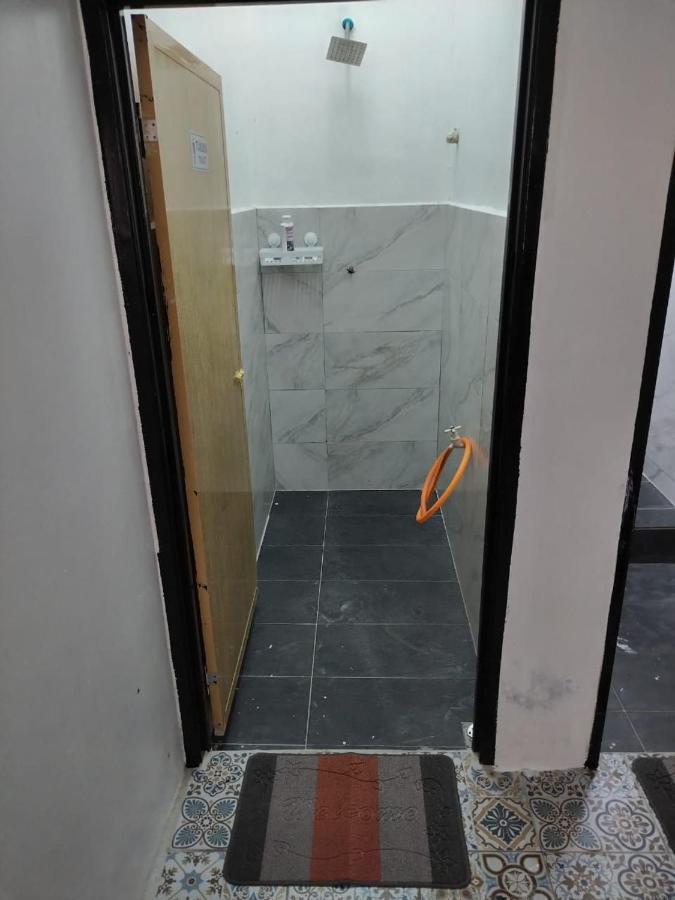 Holiday home Embah Ros & Embah Lek Hutan Melintang